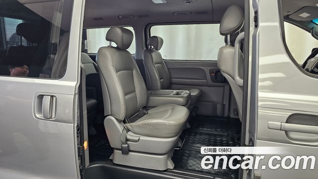 Hyundai Starex 2014 — photo 12