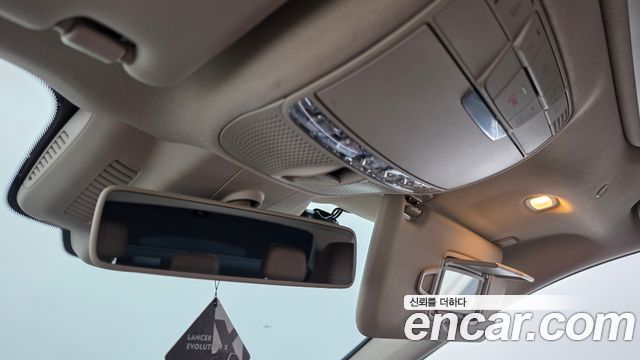 Mercedes-Benz E-Class 2020 — photo 34