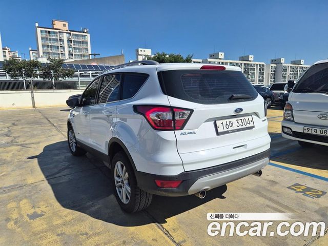 Ford Kuga 2017 — photo 3
