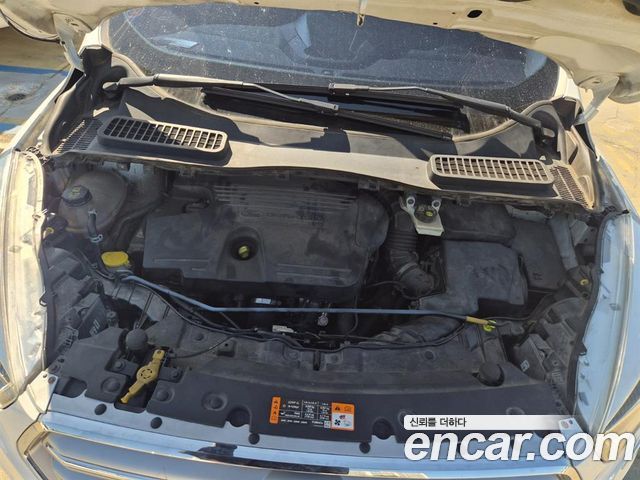 Ford Kuga 2017 — photo 6