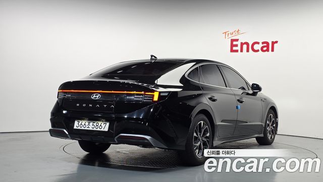 Hyundai Sonata 2025 — photo 2