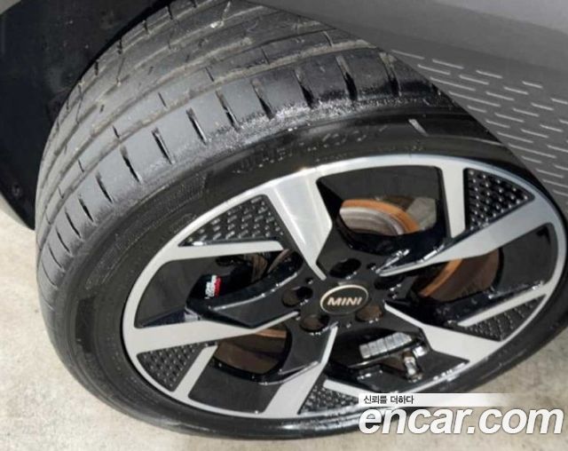 Mini Aceman 2025 — photo 6