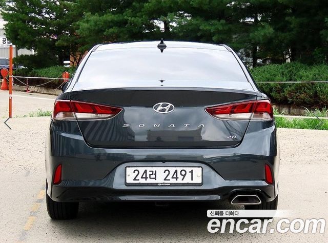 Hyundai Sonata 2018 — photo 4