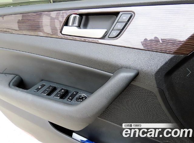 Hyundai Sonata 2018 — photo 11