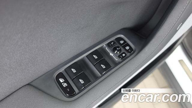 Polestar Polestar 2 2023 — photo 29