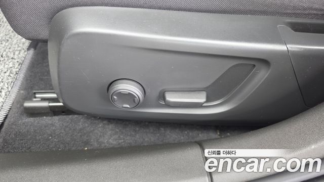 Polestar Polestar 2 2023 — photo 30