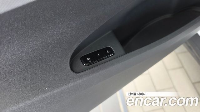 Polestar Polestar 2 2023 — photo 32