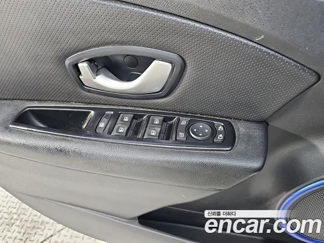 Renault Korea SM3 2019 — photo 18