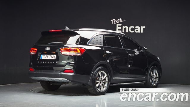 Kia Sorento 2016 — photo 2