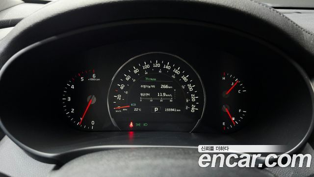 Kia Sorento 2016 — photo 8