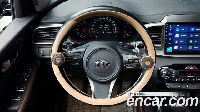 Kia Sorento 2016 — photo 13