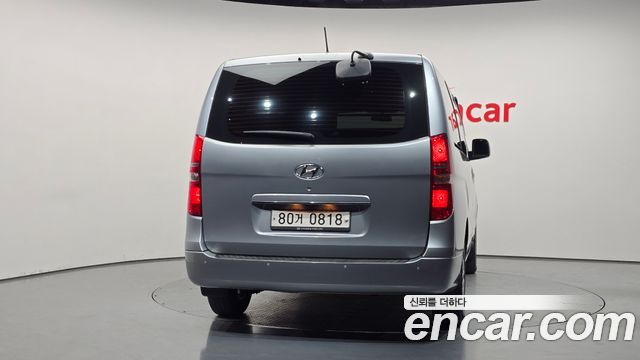 Hyundai Starex 2021 — photo 4