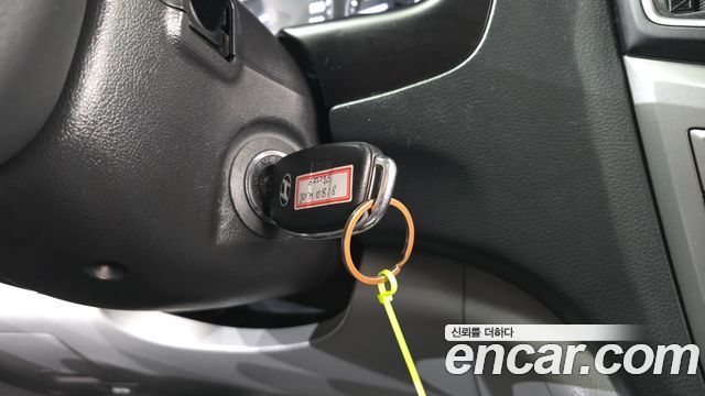 Hyundai Starex 2021 — photo 22