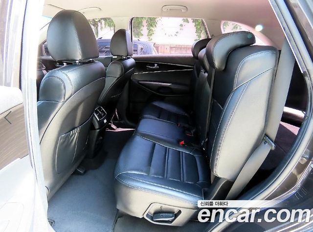 Kia Sorento 2019 — photo 6