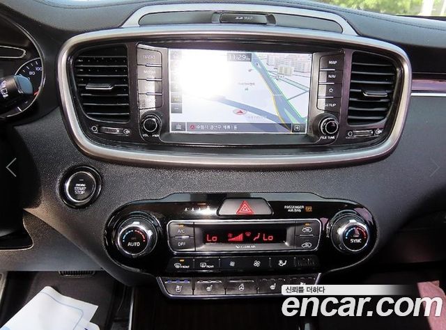 Kia Sorento 2019 — photo 13