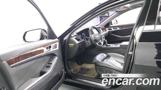 Hyundai Genesis 2014 — photo 13