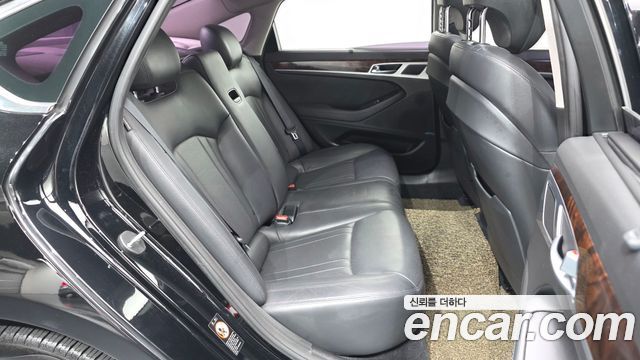 Hyundai Genesis 2014 — photo 17