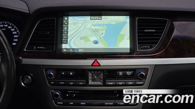Hyundai Genesis 2014 — photo 20
