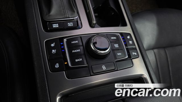 Hyundai Genesis 2014 — photo 25