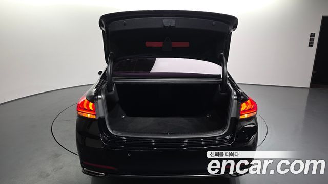 Hyundai Genesis 2014 — photo 26