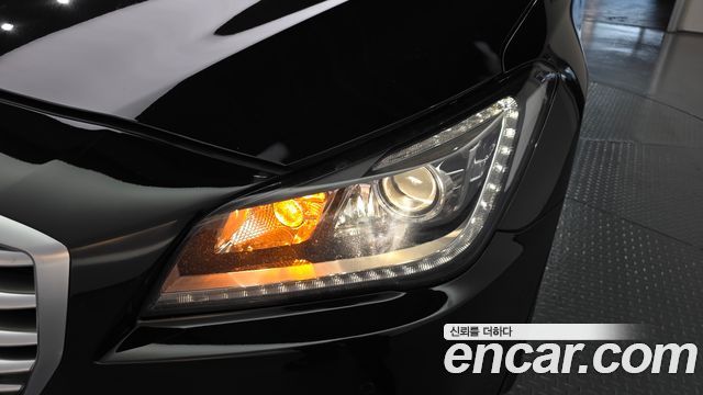 Hyundai Genesis 2014 — photo 8