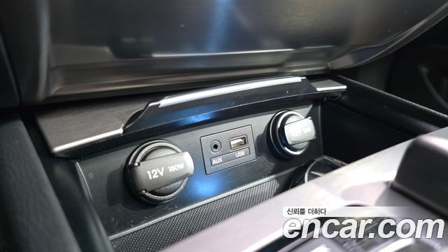 Hyundai Genesis 2014 — photo 16
