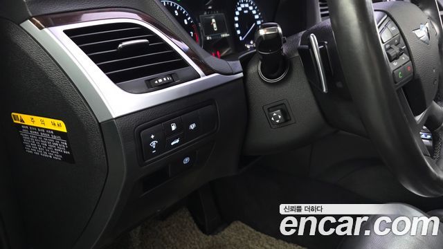 Hyundai Genesis 2014 — photo 41