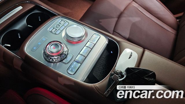 Genesis G90 2022 — photo 9