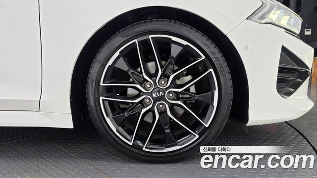 Kia K5 2021 — photo 5