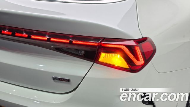 Kia K5 2021 — photo 9