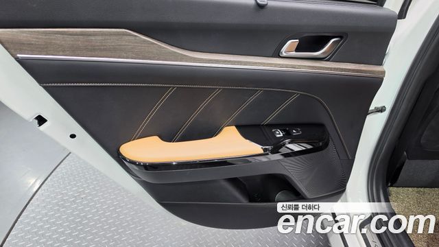 Kia K5 2021 — photo 15