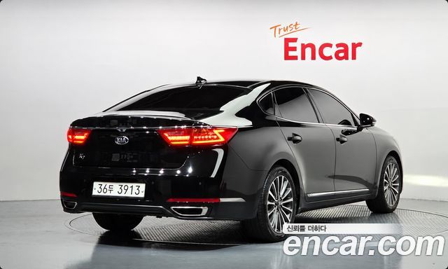 Kia K7 2018 — photo 2