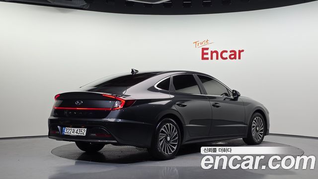 Hyundai Sonata 2021 — photo 2