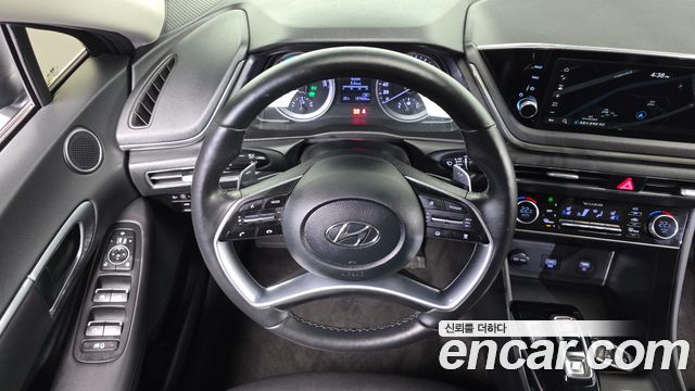 Hyundai Sonata 2021 — photo 21
