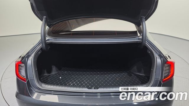 Hyundai Sonata 2021 — photo 26