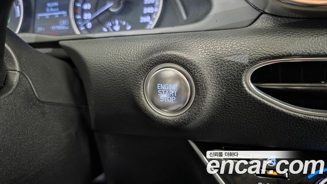 Hyundai Sonata 2021 — photo 30
