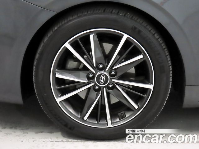 Hyundai Grandeur 2023 — photo 5