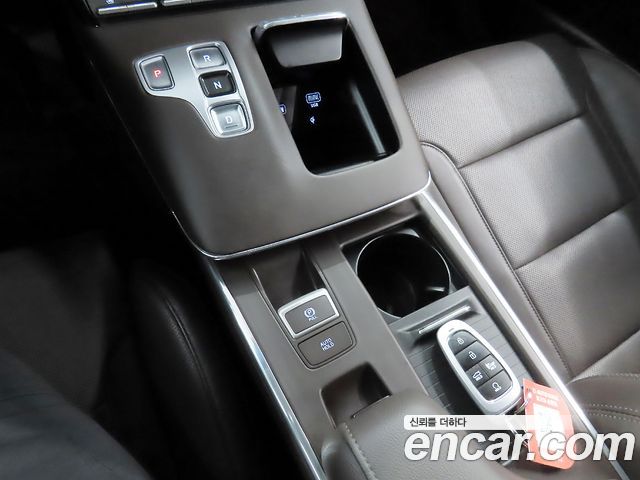 Hyundai Grandeur 2023 — photo 9