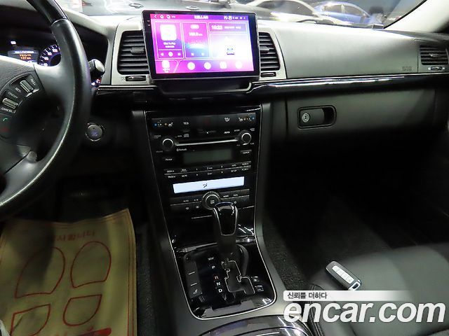 Kia OPIRUS 2011 — photo 12