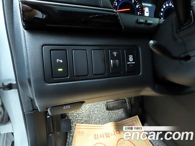 Kia OPIRUS 2011 — photo 16