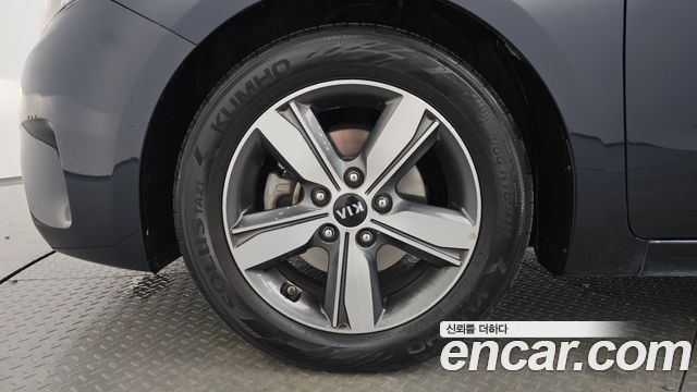 Kia K3 2018 — photo 5