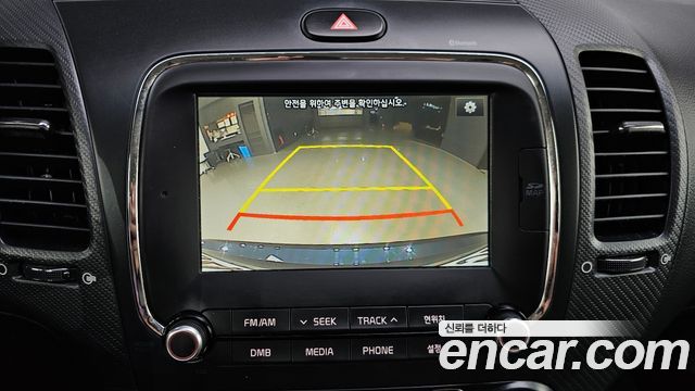 Kia K3 2018 — photo 21