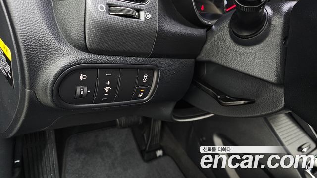 Kia K3 2018 — photo 25