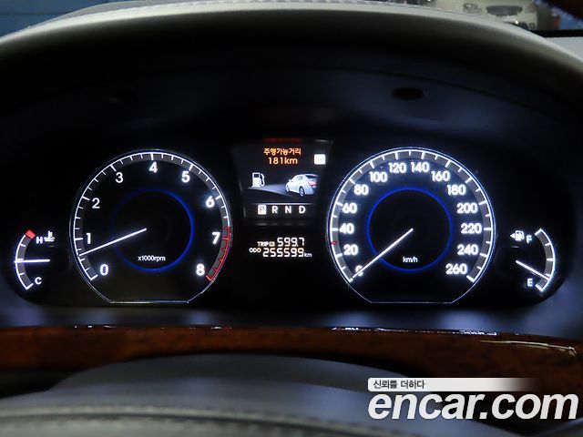 Hyundai Equus 2012 — photo 10