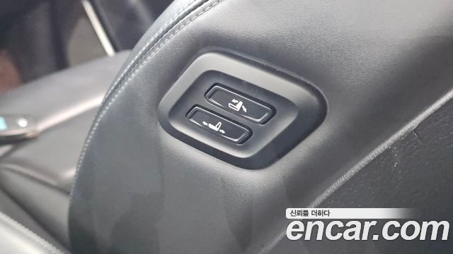 KG Mobility Rexton 2019 — photo 28