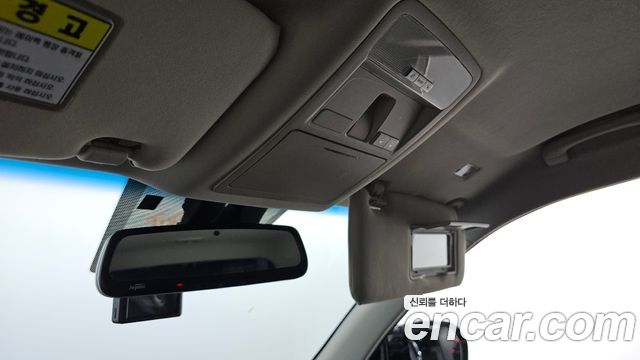 KG Mobility Rexton 2019 — photo 29