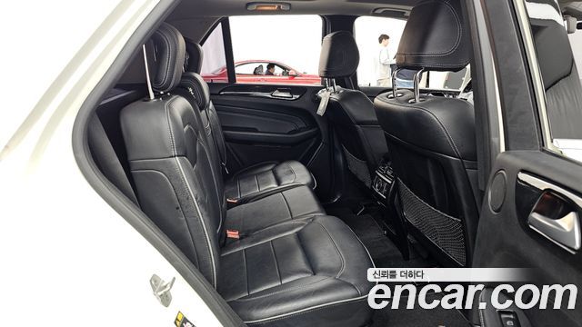 Mercedes-Benz M-class 2012 — photo 18