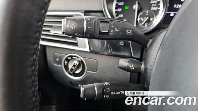 Mercedes-Benz M-class 2012 — photo 20