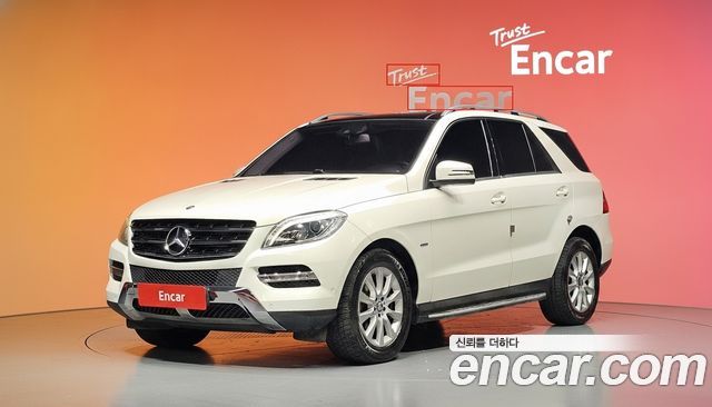 Mercedes-Benz M-class 2012 — photo 1