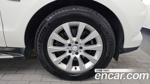Mercedes-Benz M-class 2012 — photo 7